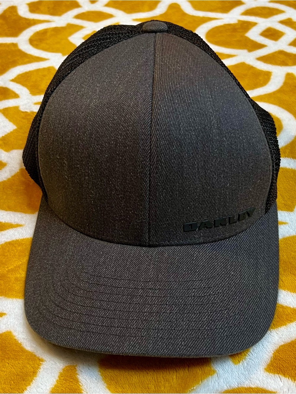 Oakley Charcoal and Black Mesh Cap